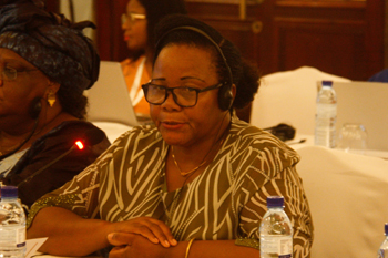 Partidos da oposição em Moçambique clamam por uma democracia inclusiva e tolerante clementina bomba